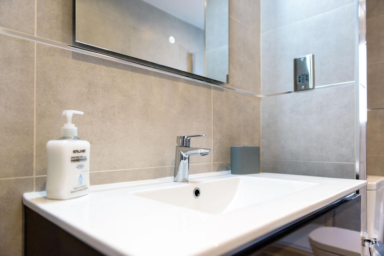 Brand New Luxury 2 Beds Apartment At The Residence-Hosted By Sweetstay 지브롤터 외부 사진